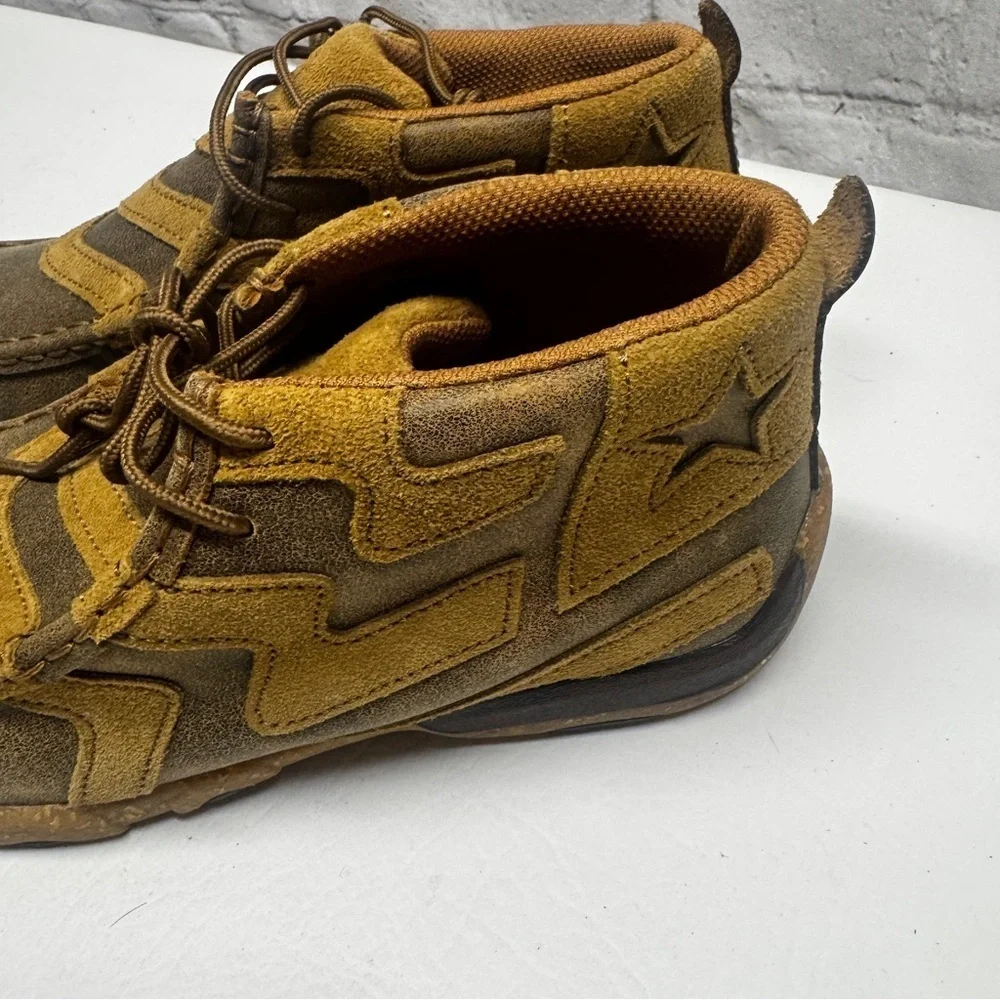 Twisted X child Brown and Tan Chukka Boots size 5M NWT